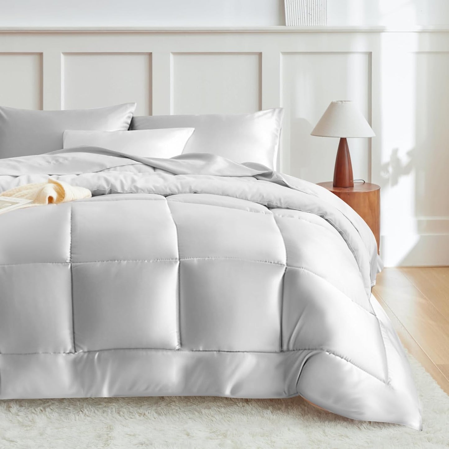 MR&HM Queen Comforter Set Black, Reversible Satin Microfiber Comforter Set for All Seasons, 3 Pieces Non-Slip Silky Soft Bedding Sets with 1 Comforter (90"x90") and 2 Pillowcases (20"x26")