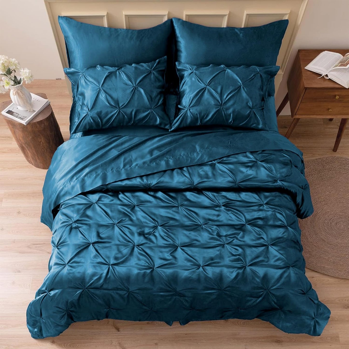 MR&HM Satin Comforter Queen 7 Pieces - Luxurious Pinch Pleat Bedding Set with Comforter, Flat Sheet, Fitted Sheet, Pillowcases & Shams, Super Silky Soft Bed Set for All Season (Queen, Black)