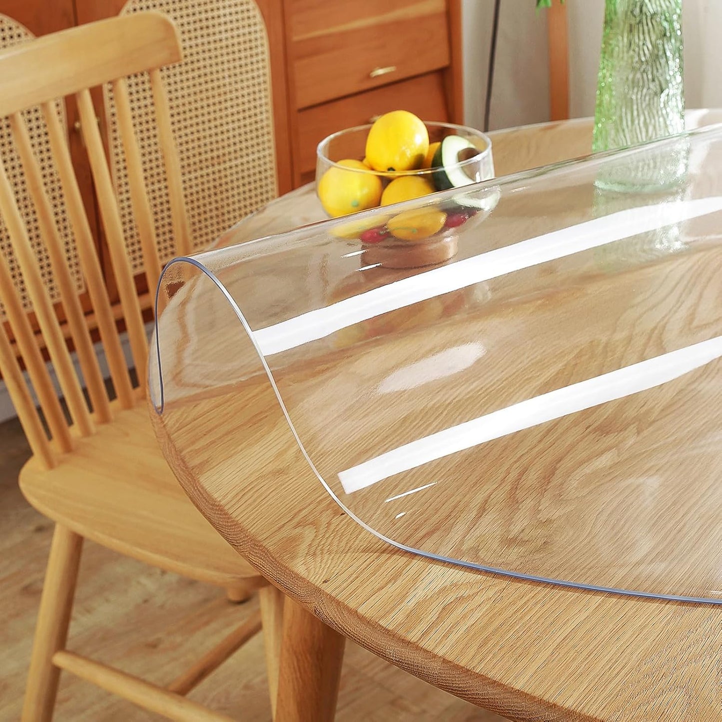 Warmstar Clear Table Protector 2mm Thick, Dia.48 Inch Round Table Cover Protector, Plastic Table Cover, Clear Desk Mat Desk Pad, Desk Protector Mat for Coffee Table, Writing Desk, Dining Room
