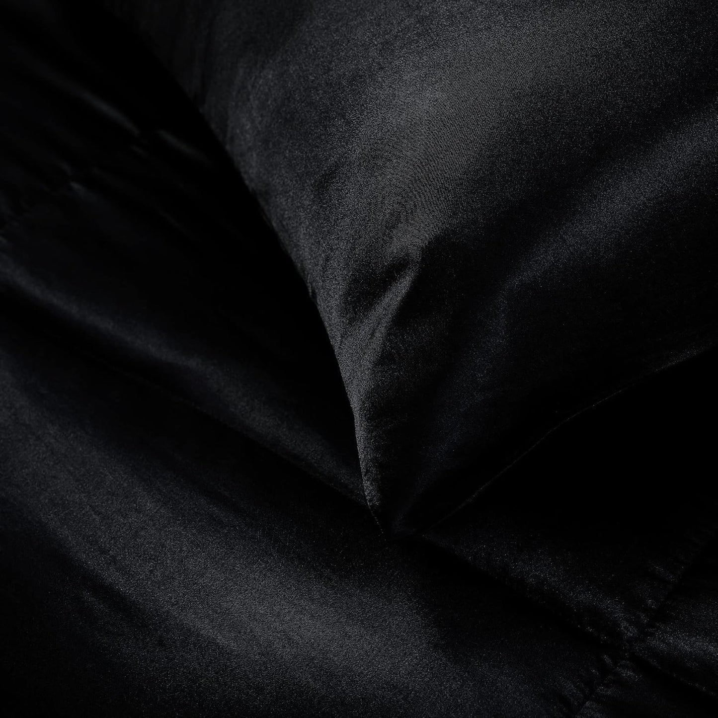 Whale Flotilla 3-Piece Reversible Silky Soft King Size Comforter Bedding Set, Luxurious Satin Comforters Oversized with 2 Satin Pillowcases, Lightweight Duvet for All Seasons, Black